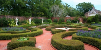 Иллюстративное изображение к профессии