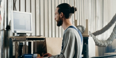 Иллюстративное изображение к профессии